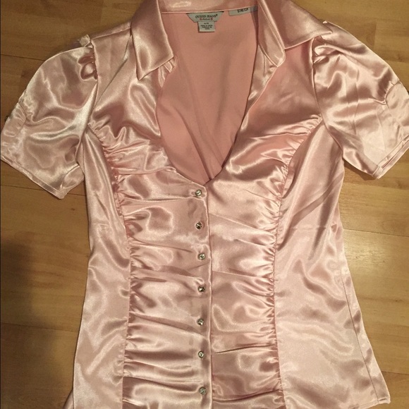 GUESS S/S Pink Satin Blouse w/ rhinestone buttons