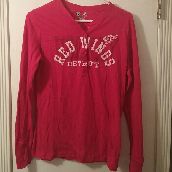 FLASH SALE! Detroit red wings long sleeve