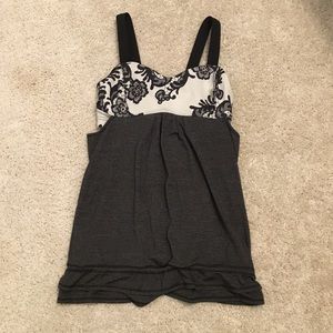 lululemon tank top, size 6