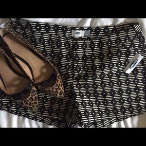 Embroidered Print Shorts