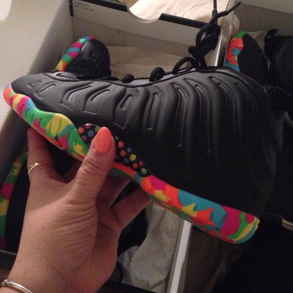 Black fruity pebble forms - Picture 4 of 4