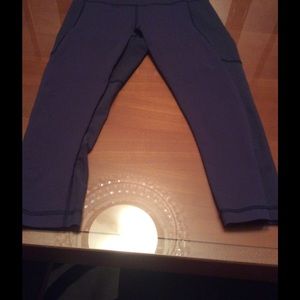 Lululemon sheer back crop pants