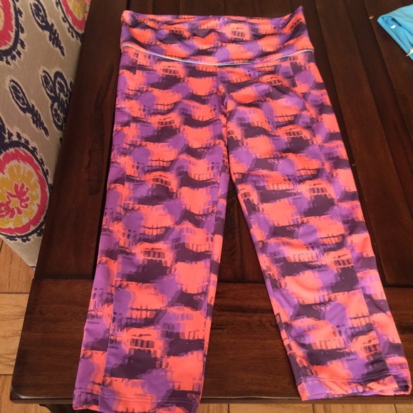 Gef medium Capri workout pants