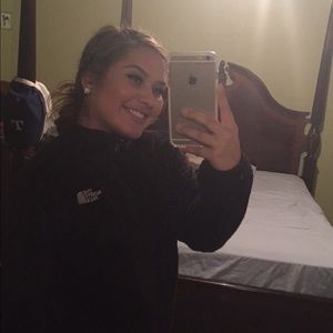 Meet your Posher, Damaris