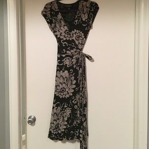 Tie dye flower wrap dress