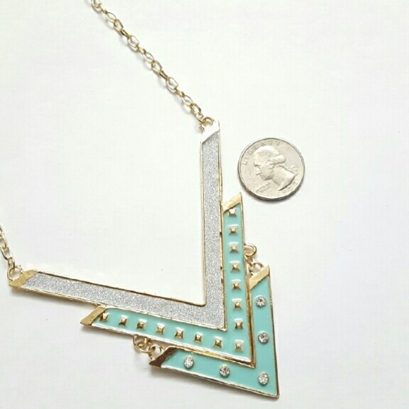Light Blue Gold Silver Triple Arrow Necklace - Picture 2 of 3