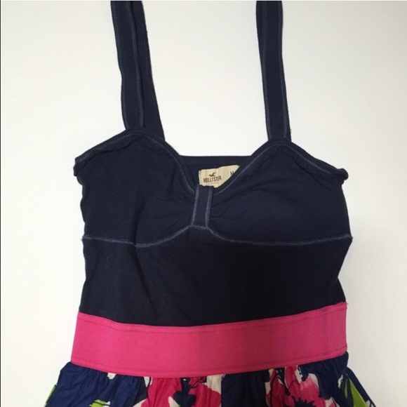 🚫DONATED🚫 - Picture 2 of 3