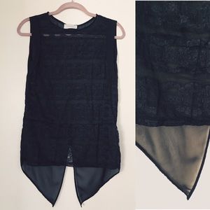 Black she'll lace and chiffon tank