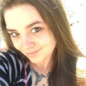 Meet your Posher, Tiffany