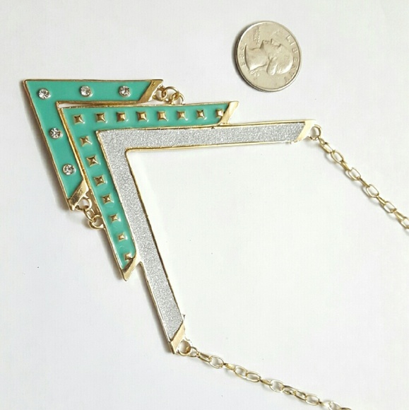 3 FOR $15 ♦️ Turquoise Gold Silver Arrow Necklace - Picture 2 of 3