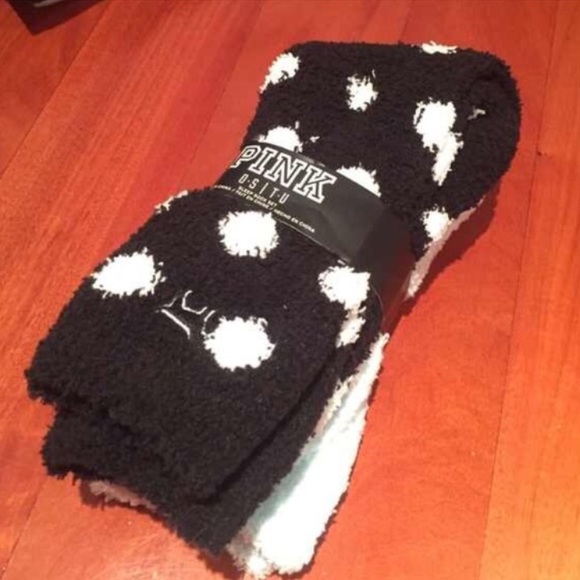 NWOT VS fuzzy crew socks