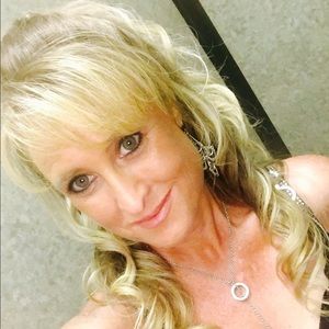 Meet your Posher, Cathleen