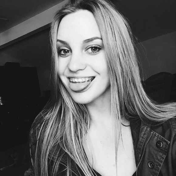 Meet your Posher, Katie