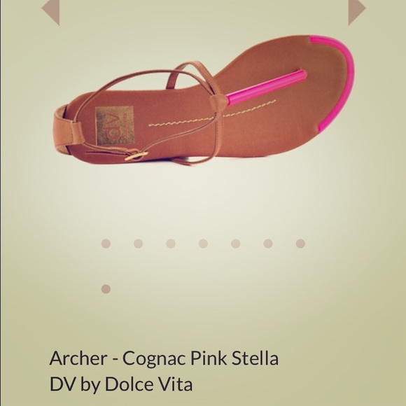 Dolce Vita Shoes - 🆕 NIB $69 Dolce Vita Archer sandals in pink, sz 8