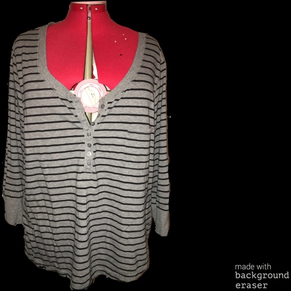 3/4 length stripped top