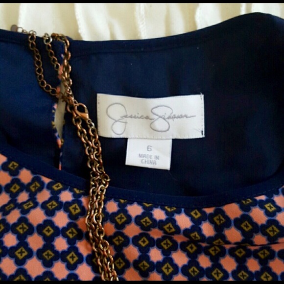 Jessica Simpson - Picture 2 of 4