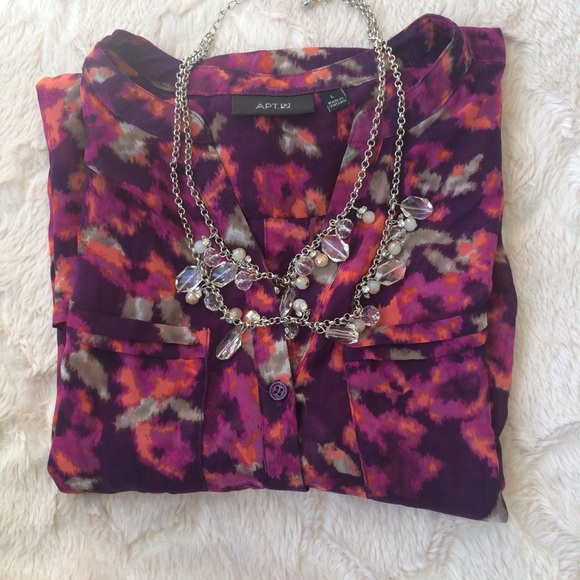 Sheer patterned tunic with cuffed sleeves