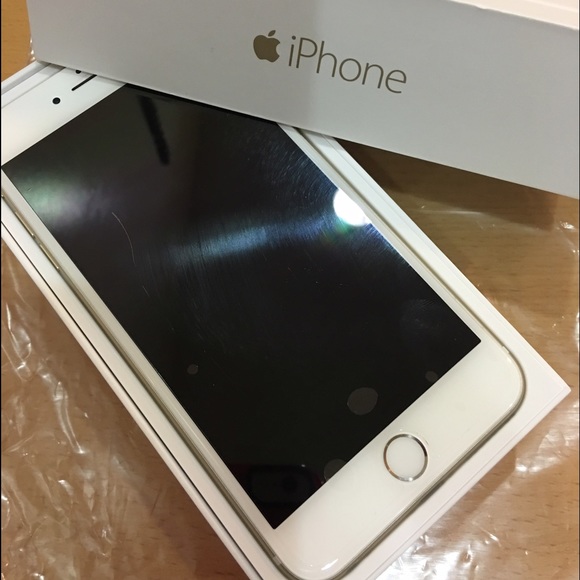 SOLD!!!!!iPhone 6 64gb gold, unlocked device📱
