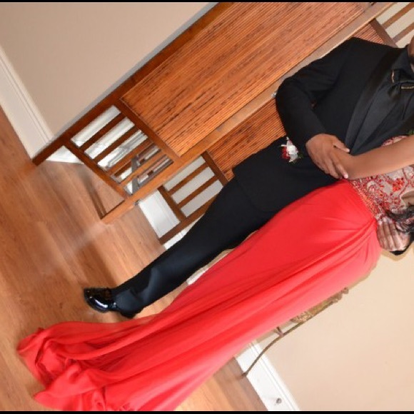 Sherri Hill 2 Piece Dress, SOLD - Picture 3 of 4