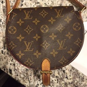 Authentic Louis Vuitton Crossbody