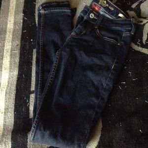 Skinny jeans