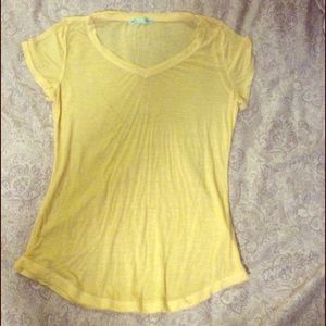 Sexy yellow v-neck tee