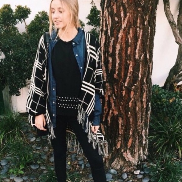 LF Knit CARDIGAN
