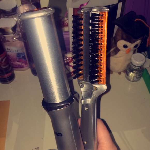 Brand New! InStyler. Curling Iron & Straightener💜