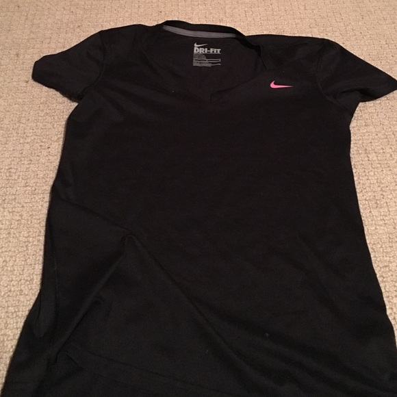 Nike dry fit tee