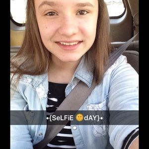 Meet your Posher, Olivia