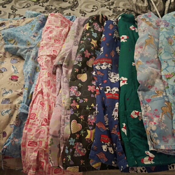Nursing Scrubs - Picture 1 of 1