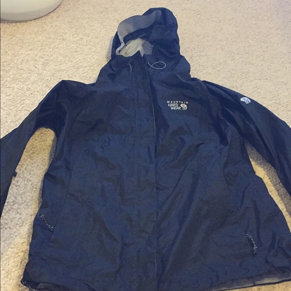 Mountain Hardware Shell - Picture 1 of 1