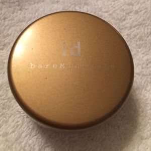 BareMinerals champagne diamond radiance