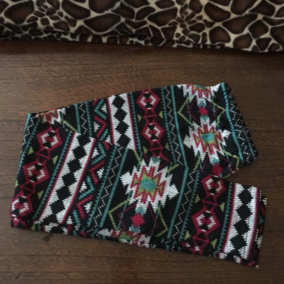 No Boundaries fleece lined leggings size L NWOT