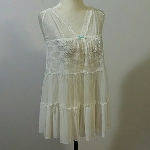 Gillgan&Omalley Chemise Large NWT