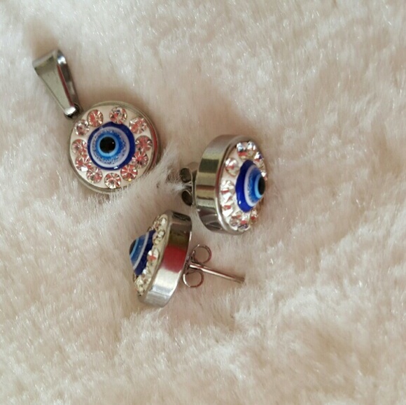 Charm set stainless steel, silver color. - Picture 1 of 2