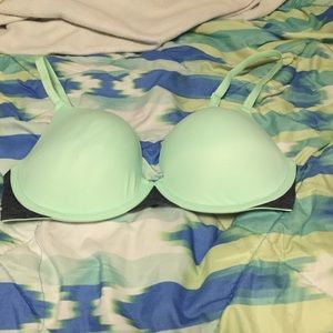VS PINK bra