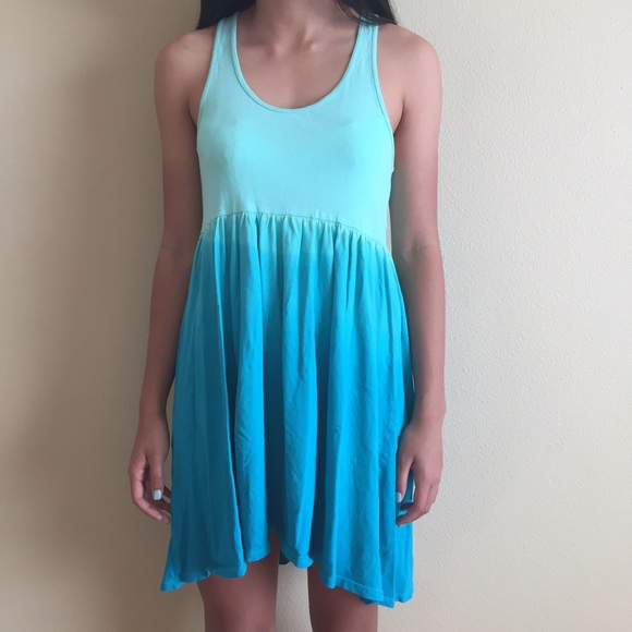 H&M Dresses & Skirts - Ombre High Low Dress