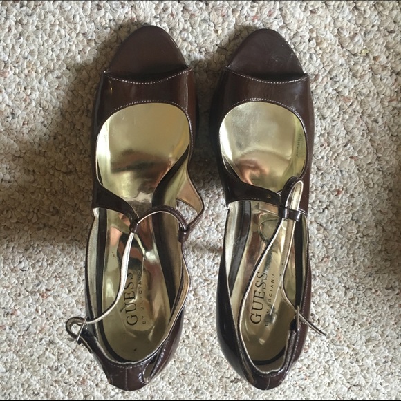 New GUESS heels