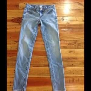 American Eagle skinny jeans