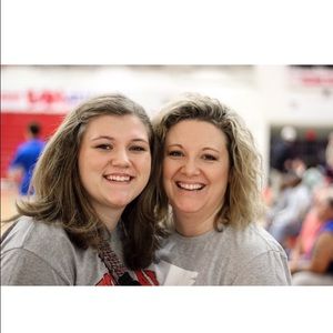 Meet your Posher, Caroline