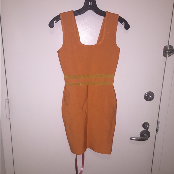 Celeb Boutique Orange Bodycon Dress - Picture 1 of 3