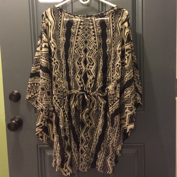NWT, unique kimono/poncho dress