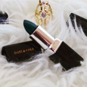 DANI & COLE COLLECTION