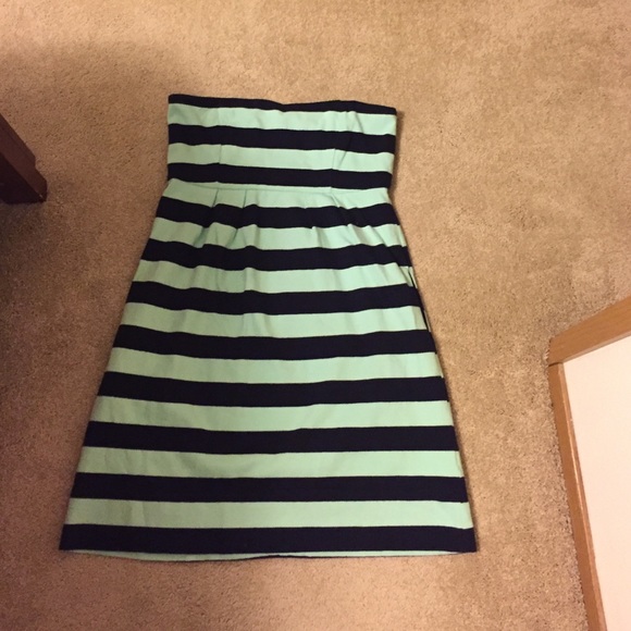 Straples Gap dress