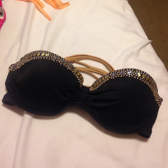 Black and gold VS top!