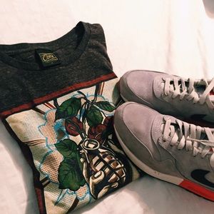 🔴 1 DAY SALE 🔴 Obey Tee