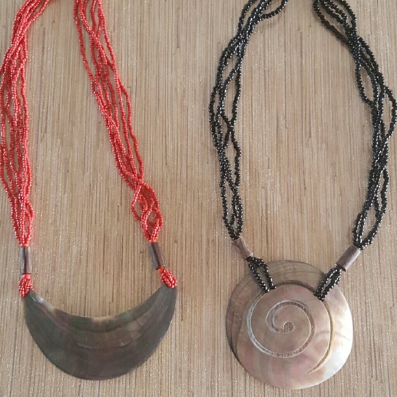 Beautiful shell necklace bundle! Vintage