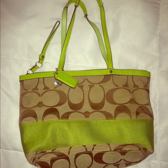 Coach Signature 2 Strap Shoulder Khaki/Green Purse