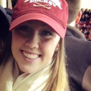 Meet your Posher, Abby